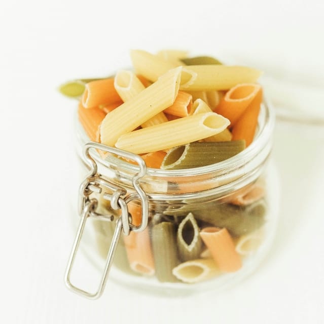 Színes penne tészta - Menő-jövő Színes penne tészta